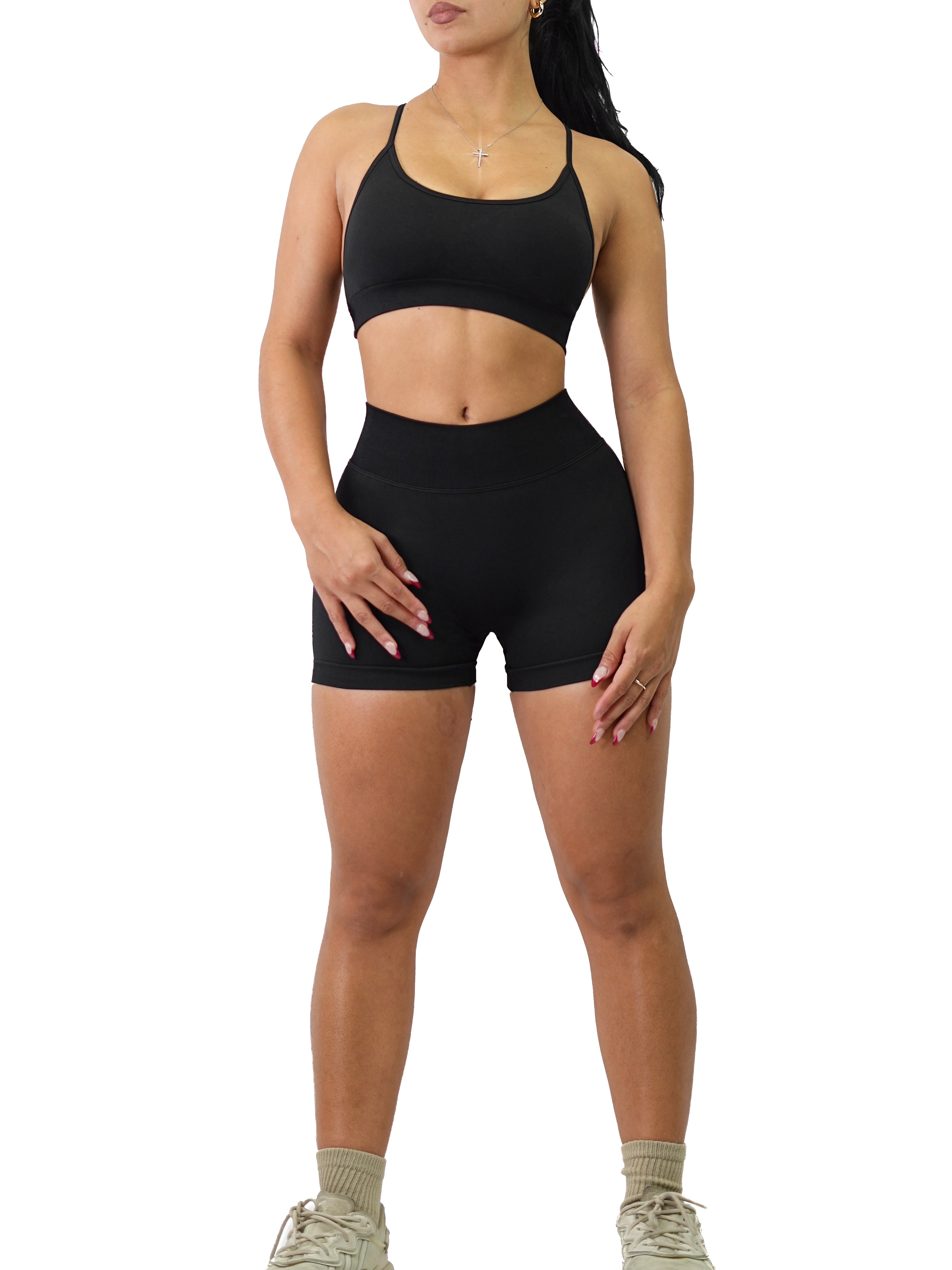 Seamless V Back Booty Shorts (Black)