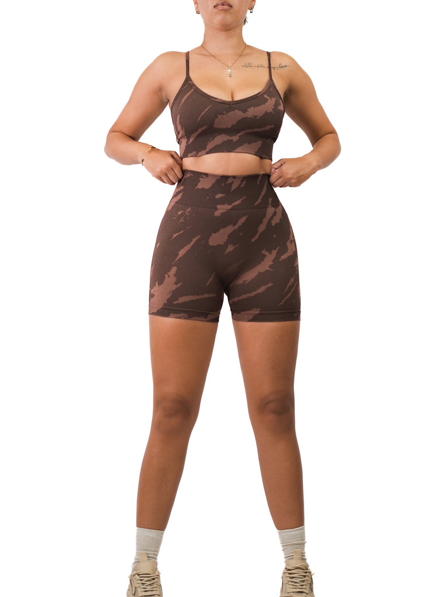 Savage Scrunch Shorts (Brown) – Fitness Fashioness