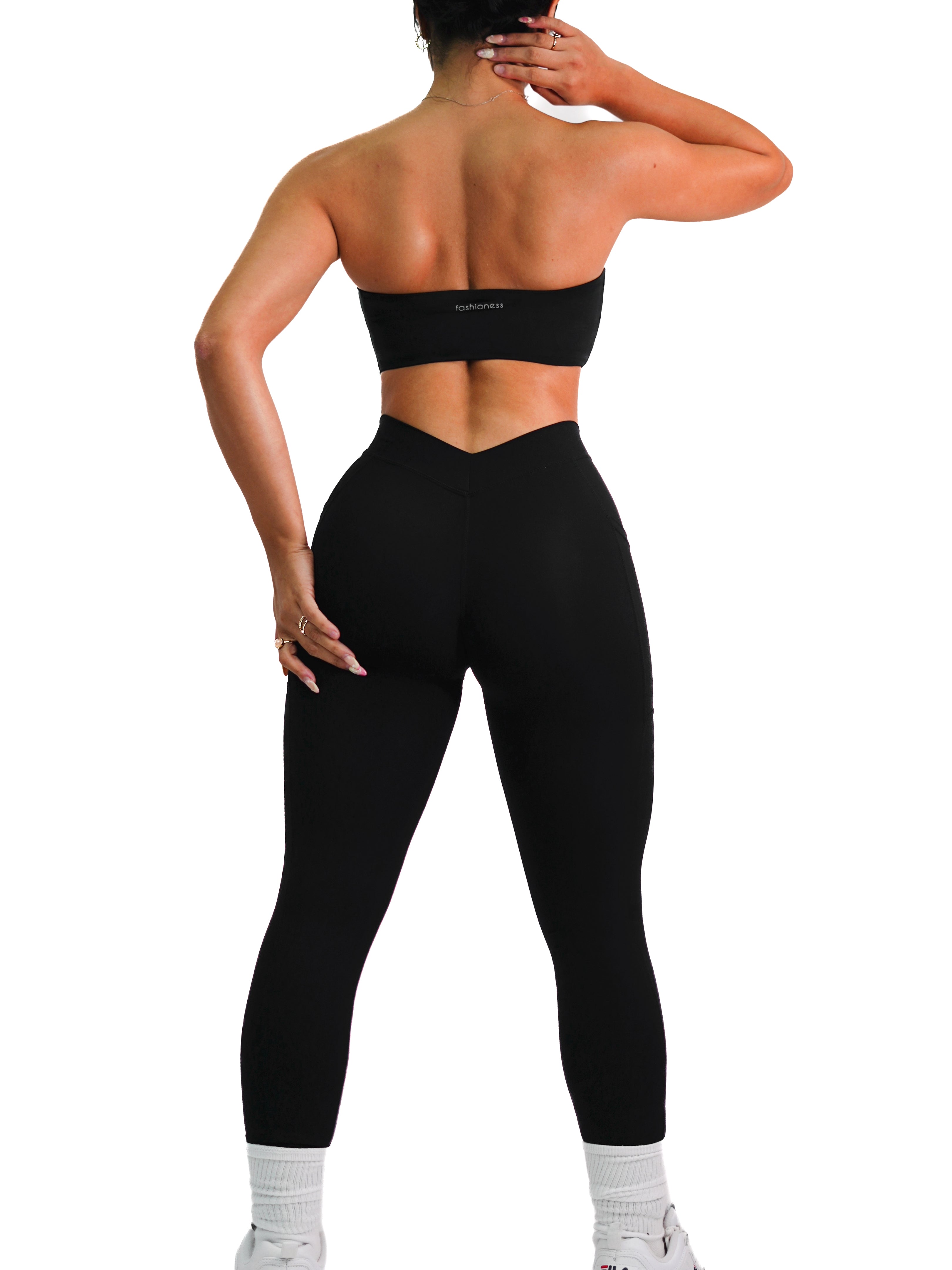 Premier V Back Pocket Leggings (Black)