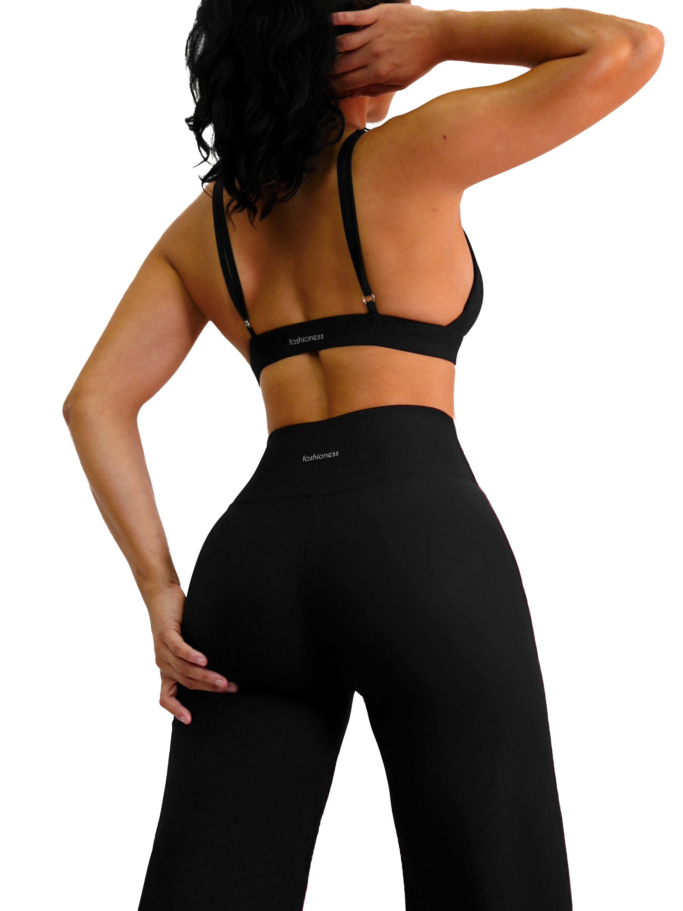 Airport Ribbed Sports Bra (Black)