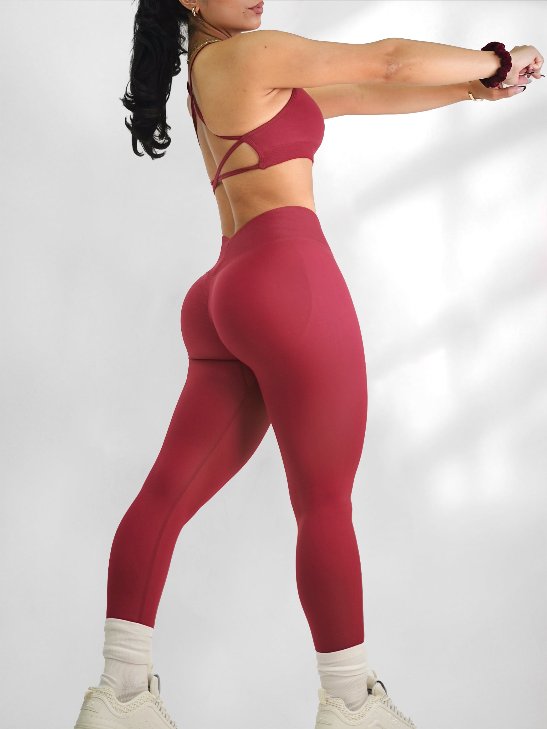 Seamless V Back Leggings (Cherry Cola)