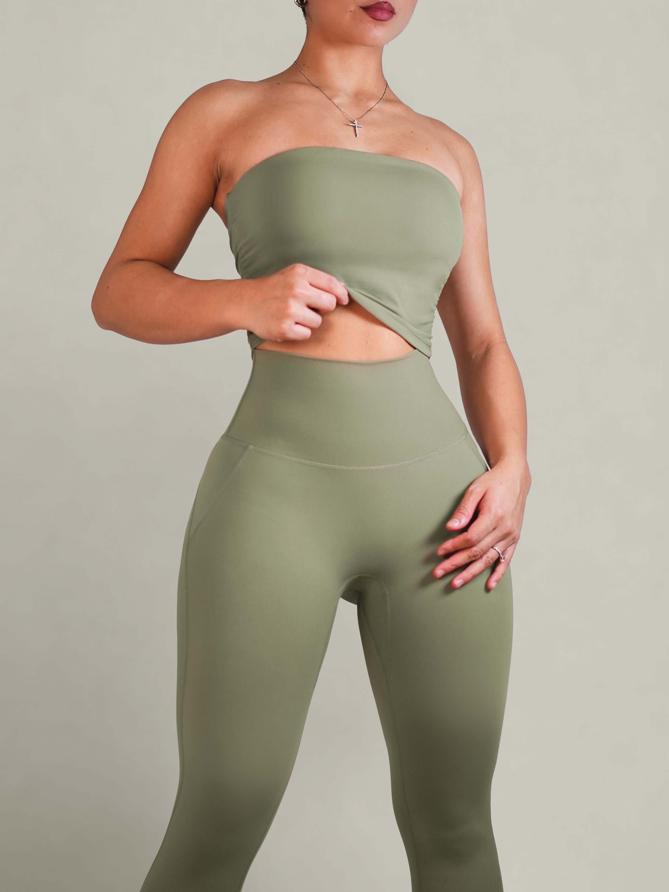 Milestone Strapless Sports Top (Eucalyptus Kiss)