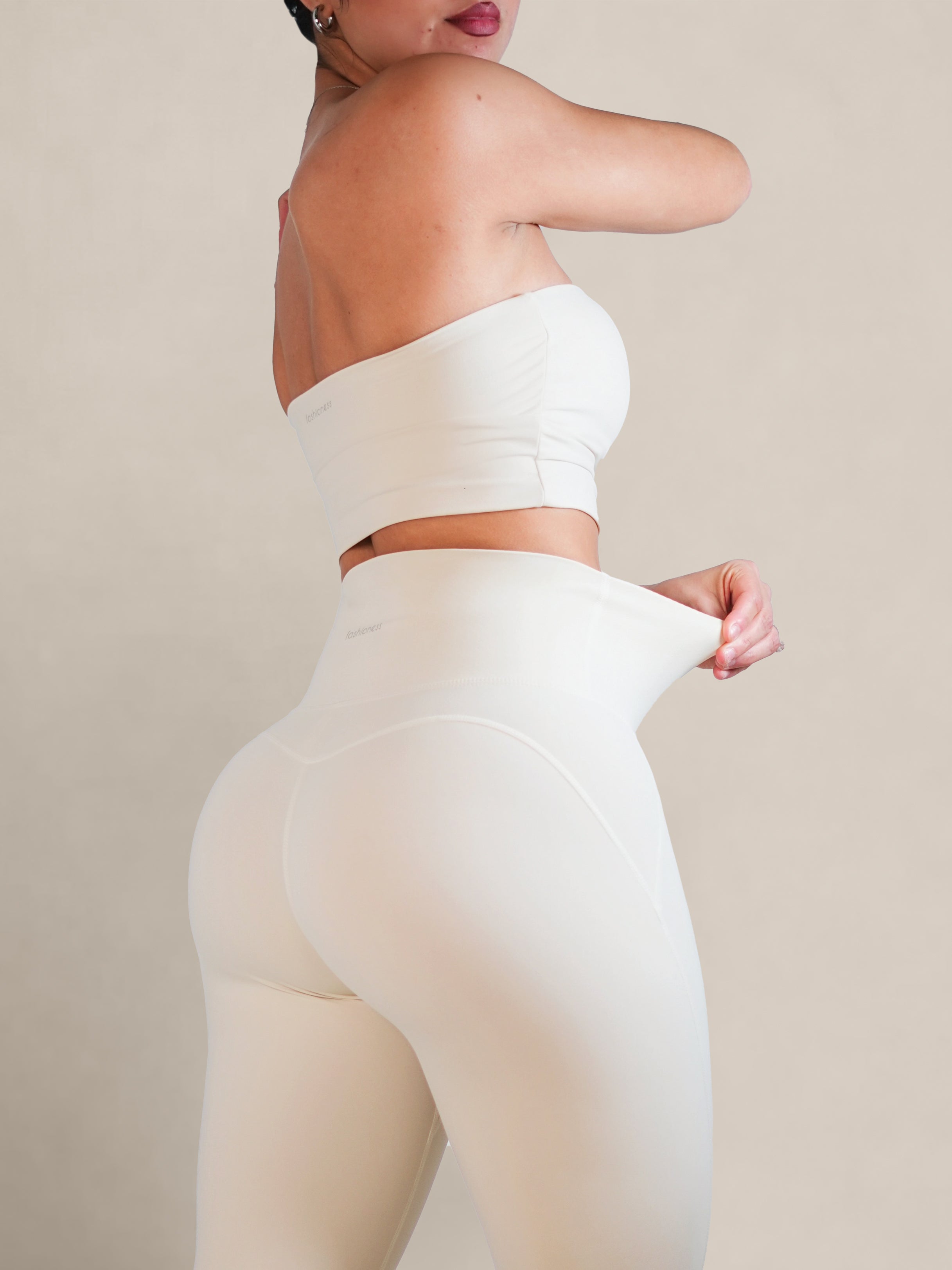 Milestone Strapless Sports Top (Vanilla Bean)