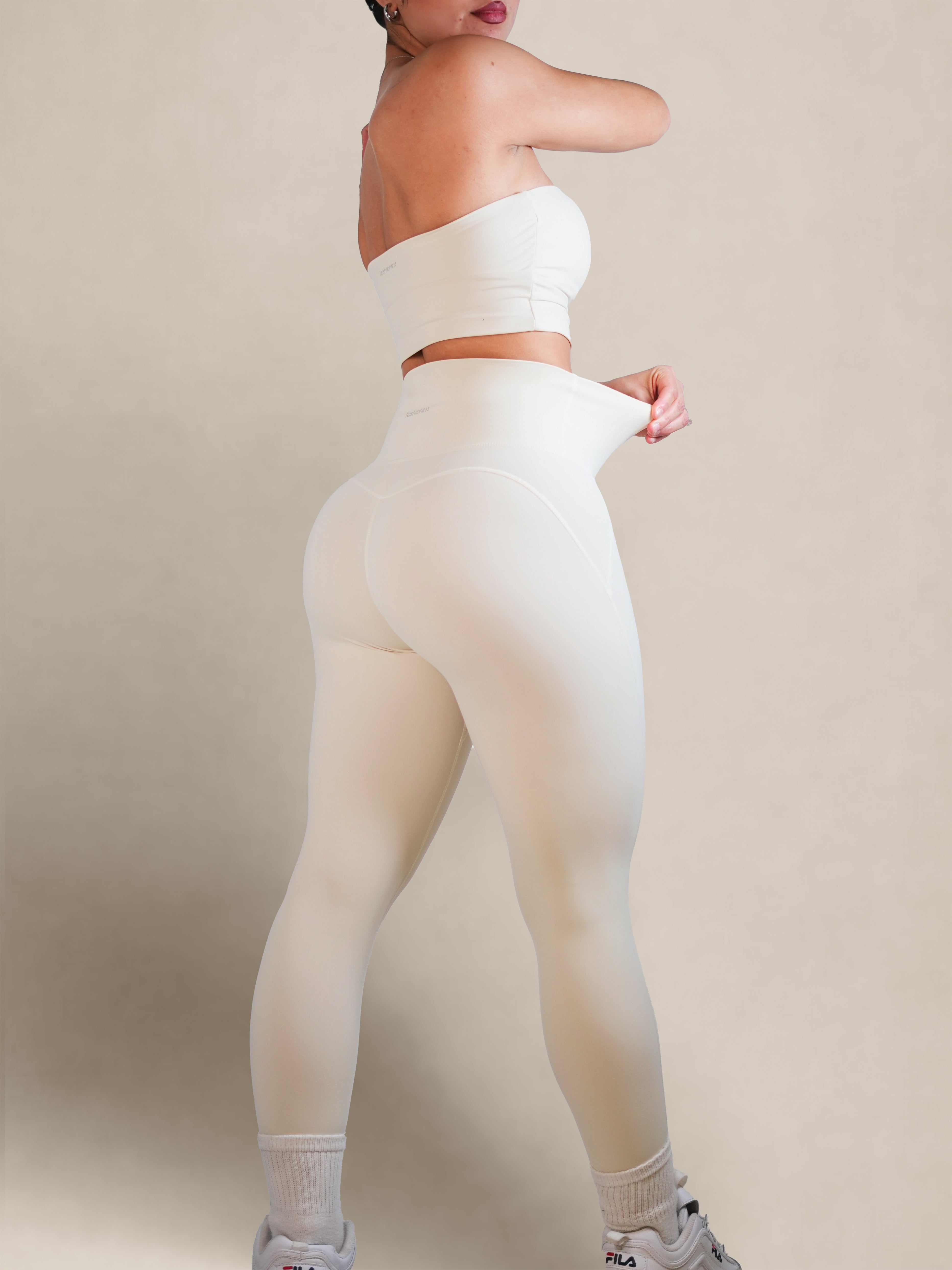 Milestone High Waisted Leggings (Vanilla Bean)