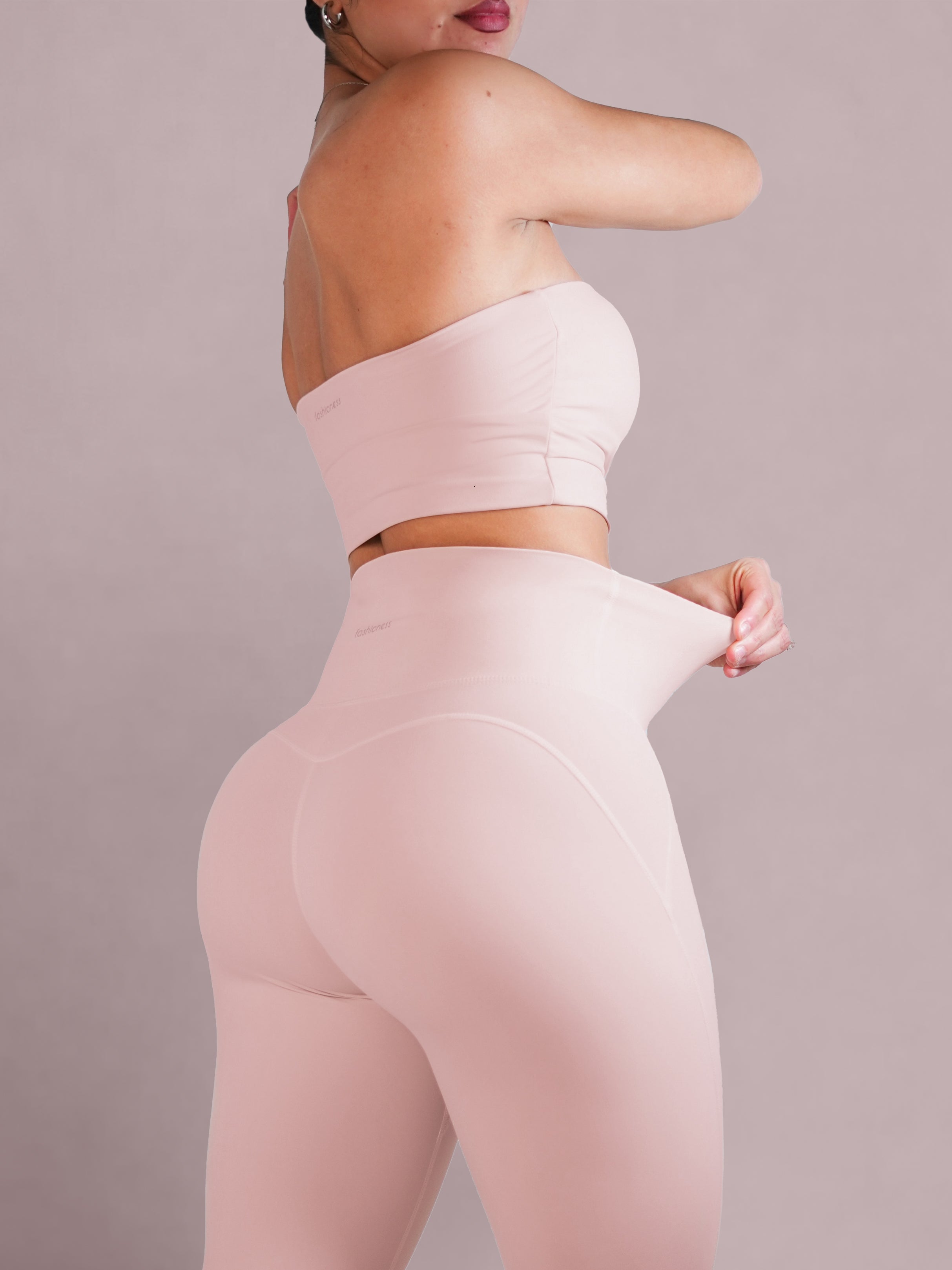 Milestone Strapless Sports Top (Creamy Pink)