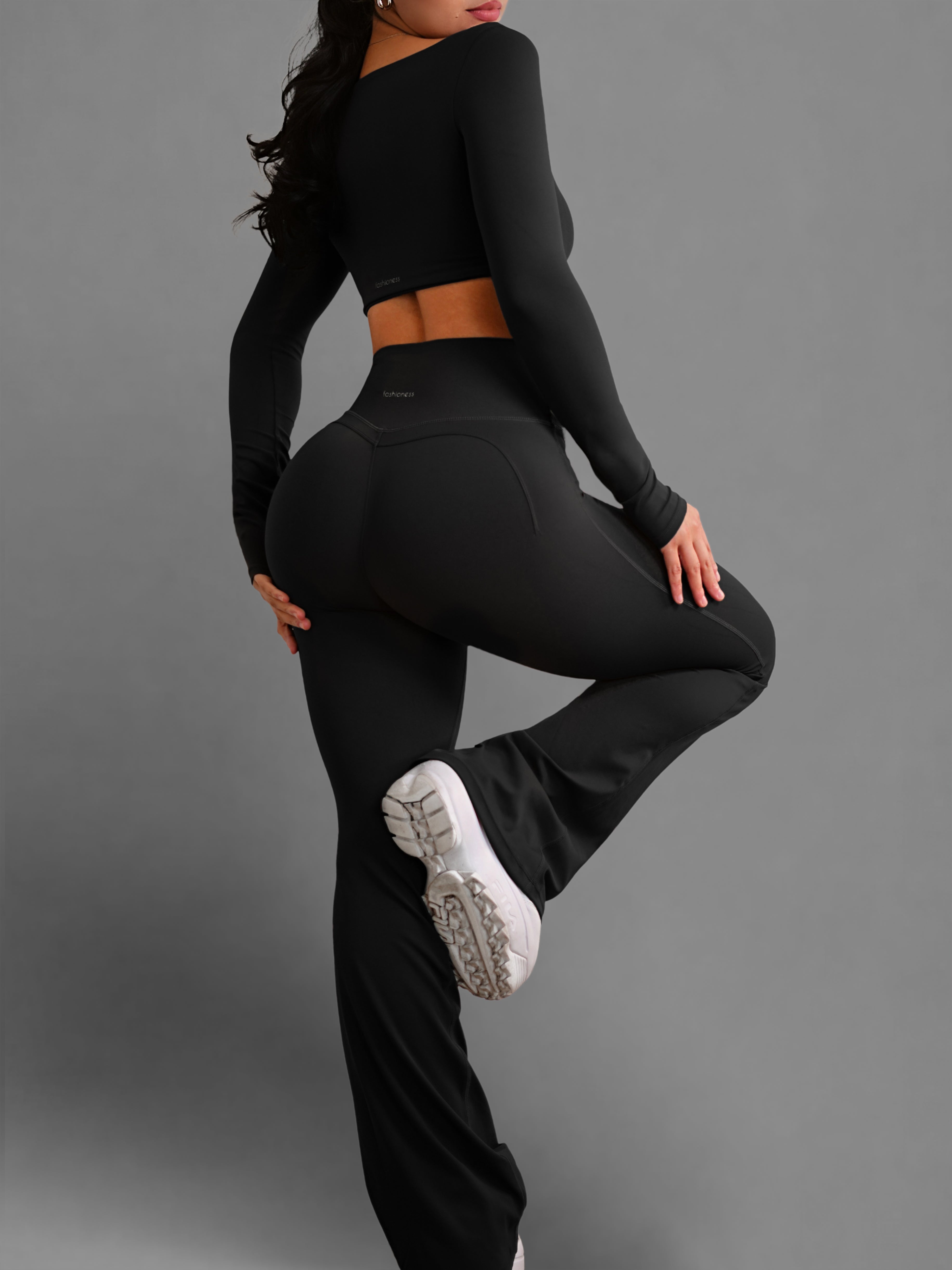 Reformer High Waisted Flare Leggings (Black)