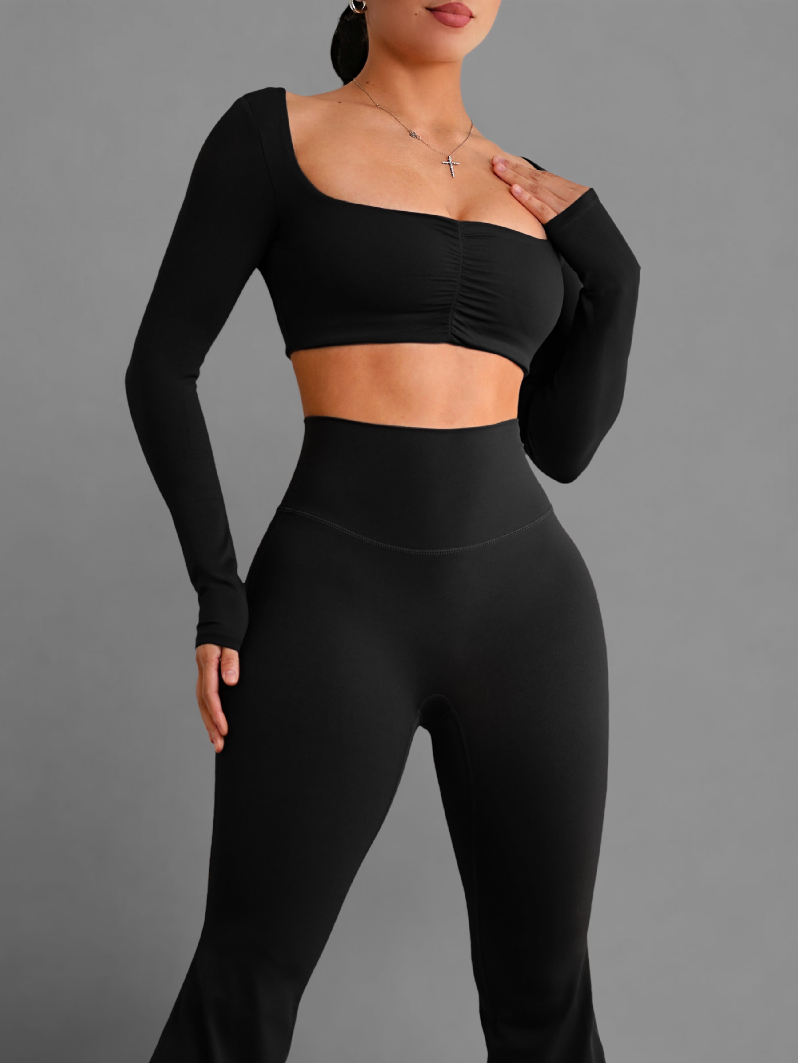 Reformer Long Sleeve Sports Top (Black)