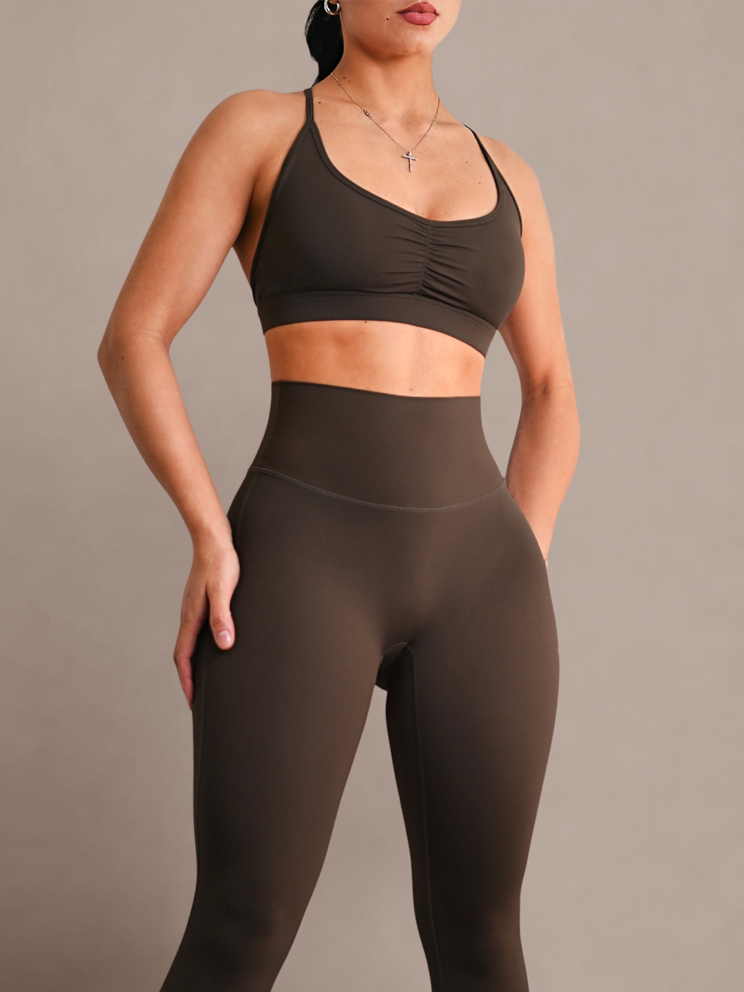 Reformer Sports Bra (Dark Espresso)