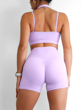 Load image into Gallery viewer, Venture Club Sports Bra (Barbie Lilac)