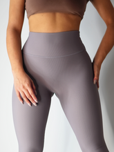 Load image into Gallery viewer, Ribbed Scrunch Leggings (Taupe)