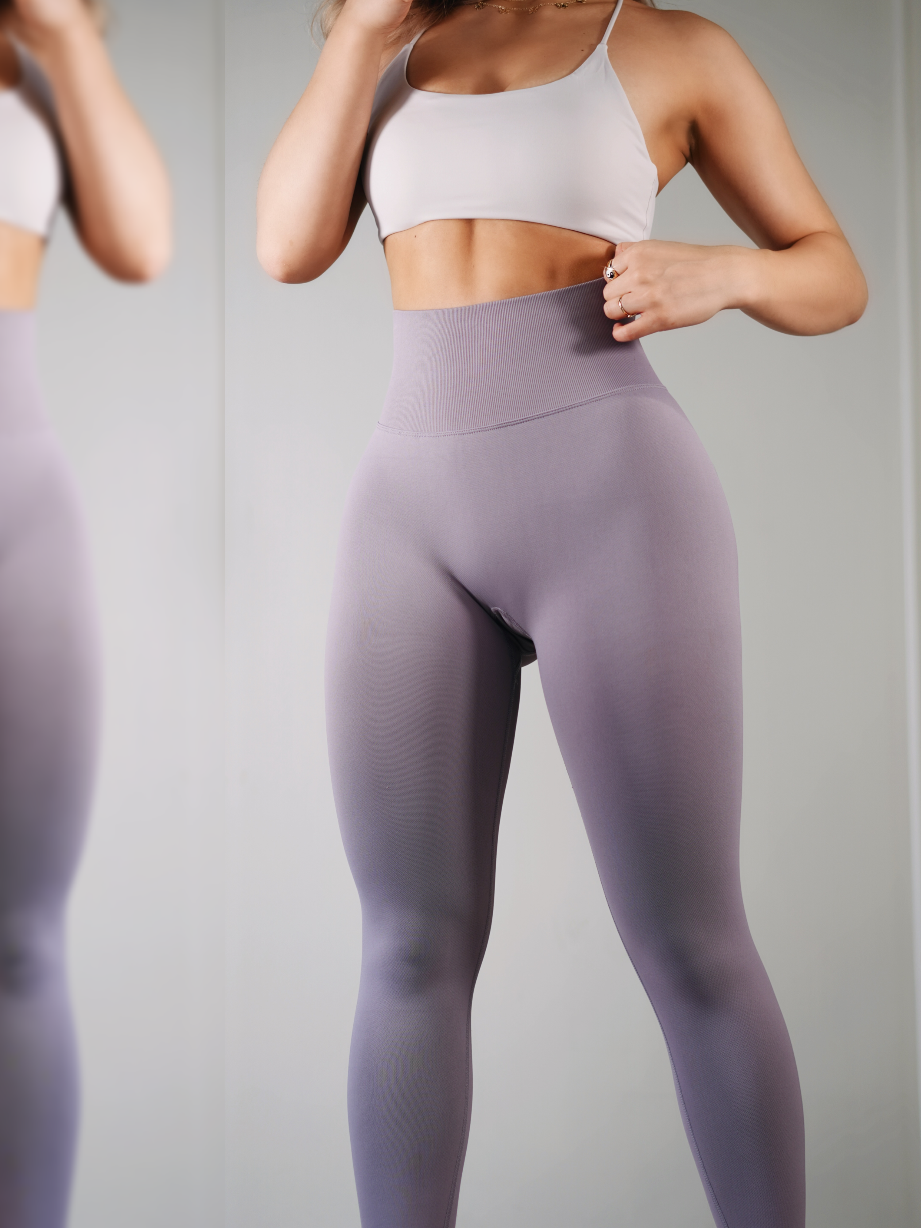Athletic Seamless Scrunch Leggings (Lilac Taupe)