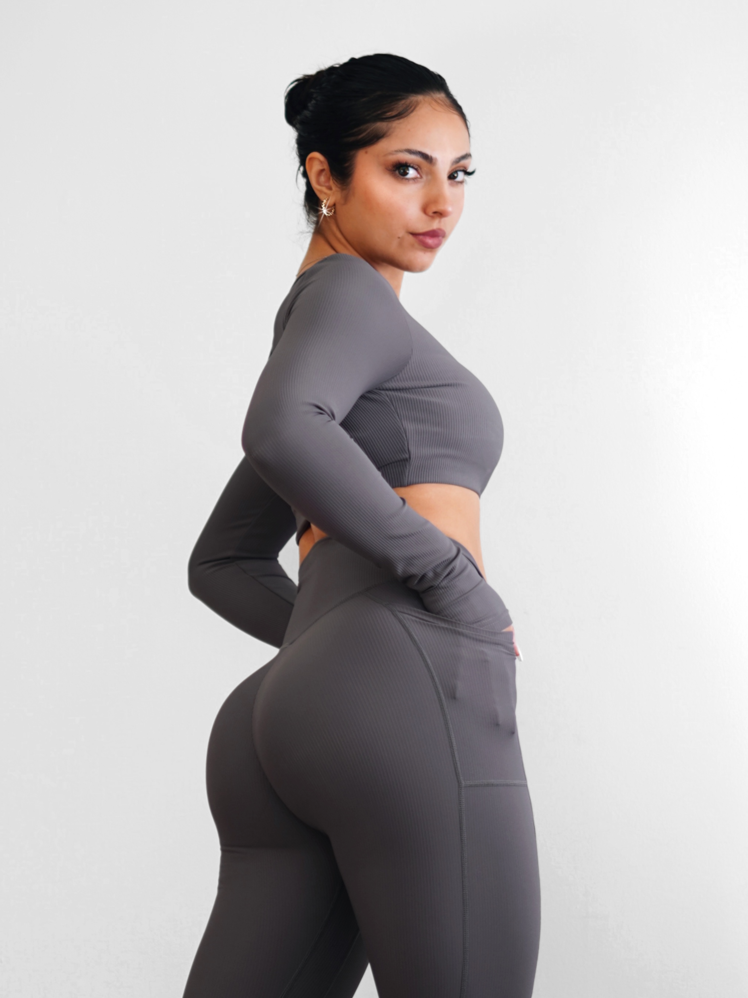 Ribbed Long Sleeve Sports Top (Stone Gray)