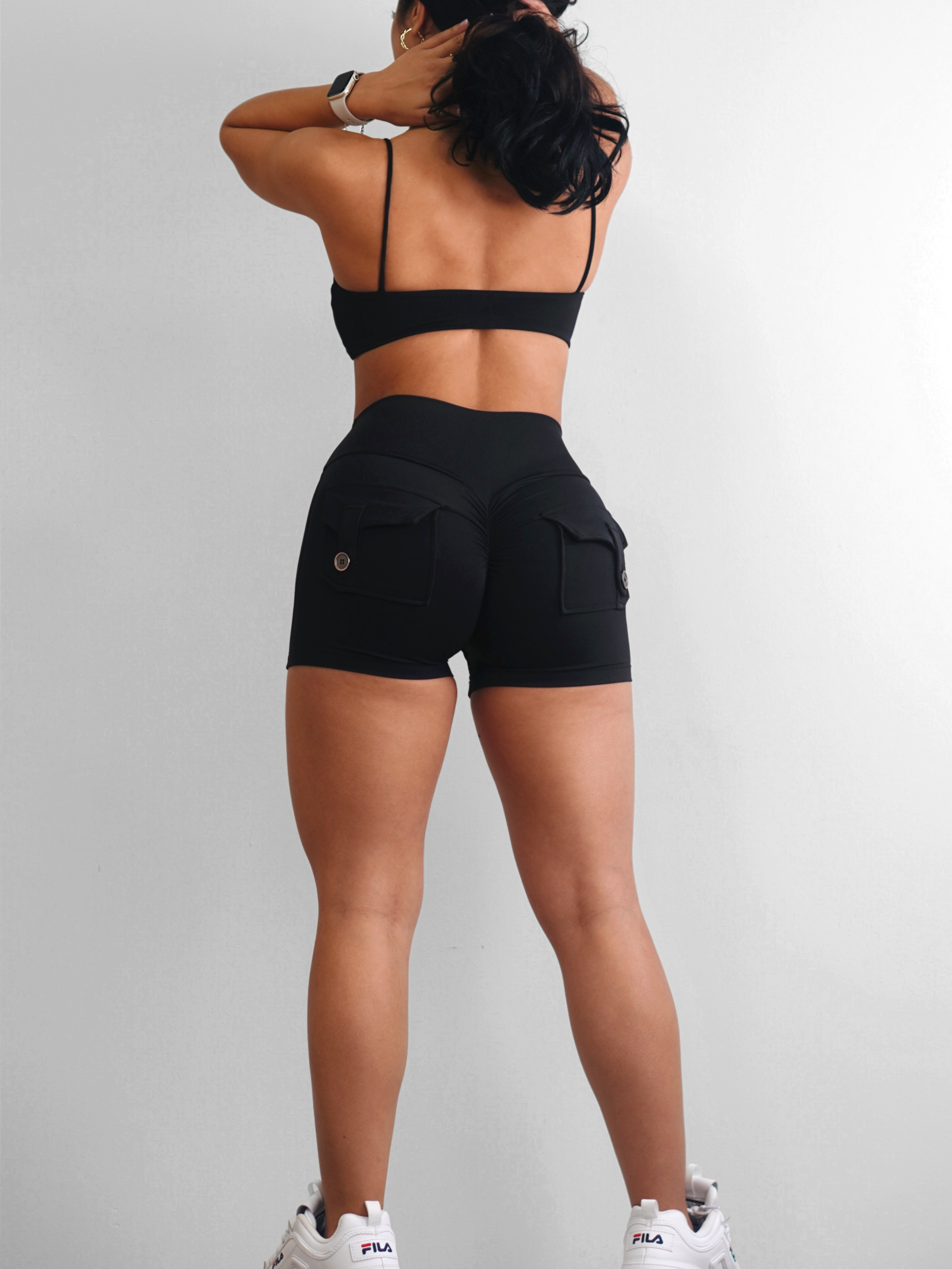 Booty Pocket Scrunch Shorts (Black)