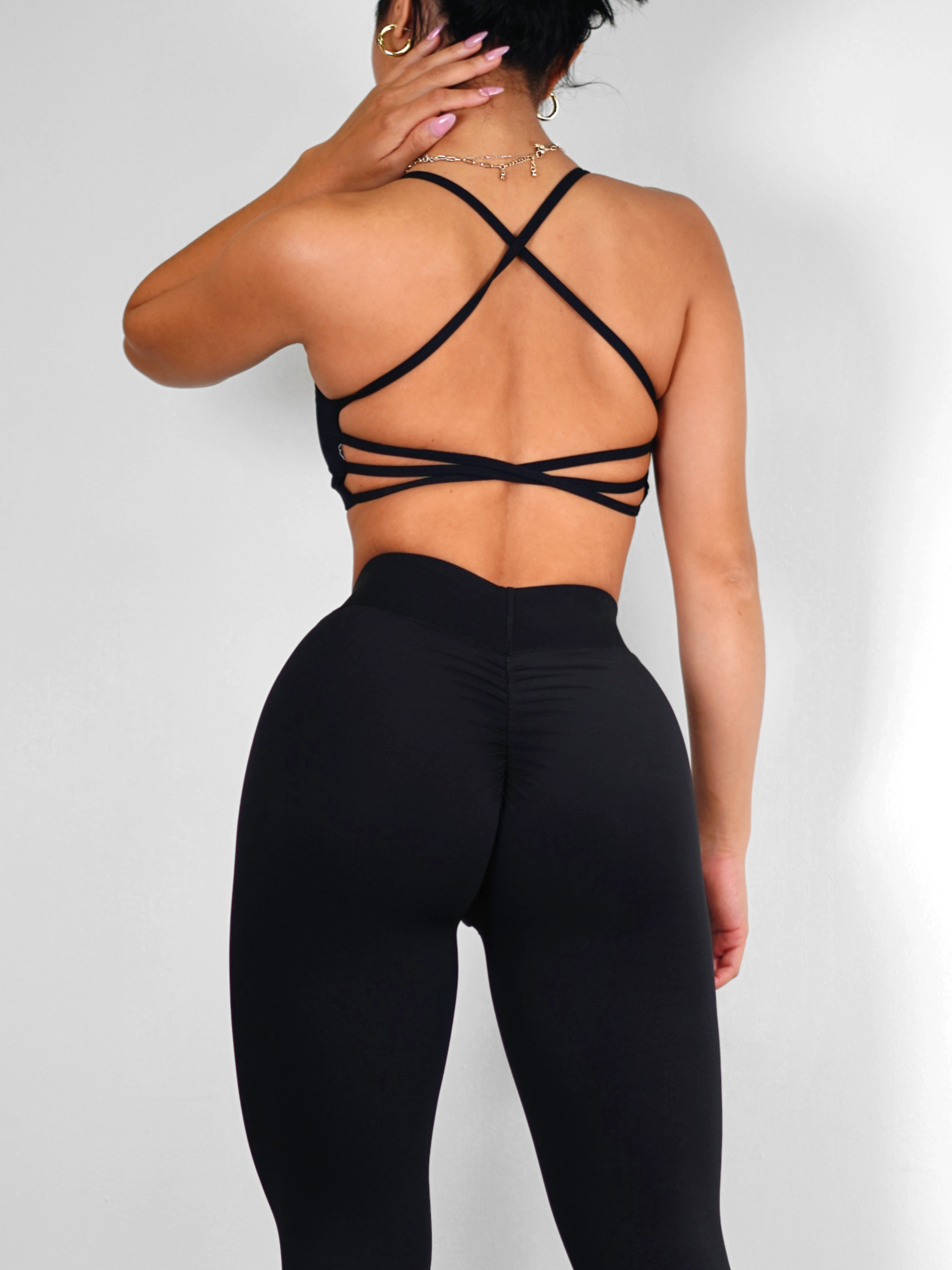 Sexy Back Sports Bra 2.0 (Black)