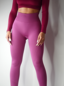 Peach Bottoms (Pearly Purple)