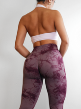 Load image into Gallery viewer, Spark Scrunch Leggings (Plum)