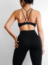 Load image into Gallery viewer, Hiit Sports Bra (Black)